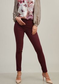 Pantaloni eleganti de dama in culoarea marsala 62103-603