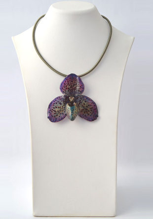 Necklace With Real Bellatulum Orchid In Purple Dannyra Jewels