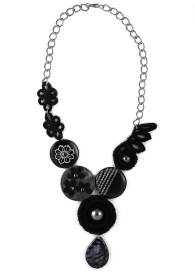 Cool mix of black shades necklace Dannyra Jewels