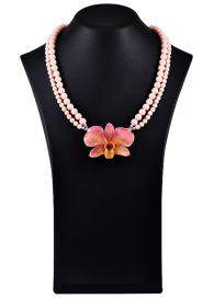 Light Pink Necklace with Mayorka Pearls and Real Orchid Classics in pink Dannyra Jewels