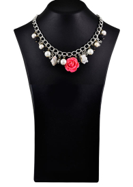 Колие с червен цвят, седеф, перли, посребрени елементи Chain-red rose Dannyra Jewels