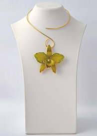 Necklace With Real Orchid In Lime Colour Dannyra Jewels