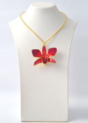 Necklace With Real Orchid In Cyclamen Hues Dannyra Jewels