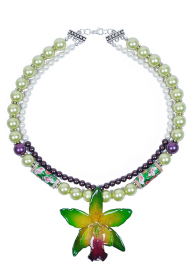 Colier din orhidee naturala, margele cloisonne si perle mallorca Green Oriental Queen Dannyra Jewels